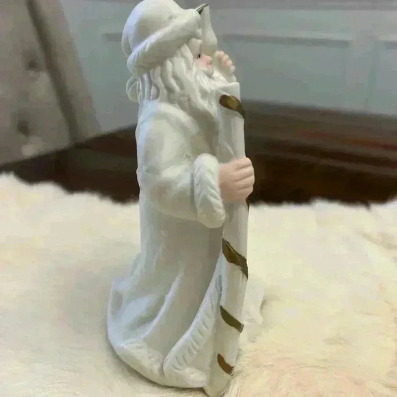 Porcelain Santa with Gold Accents - Picture 2 of 5